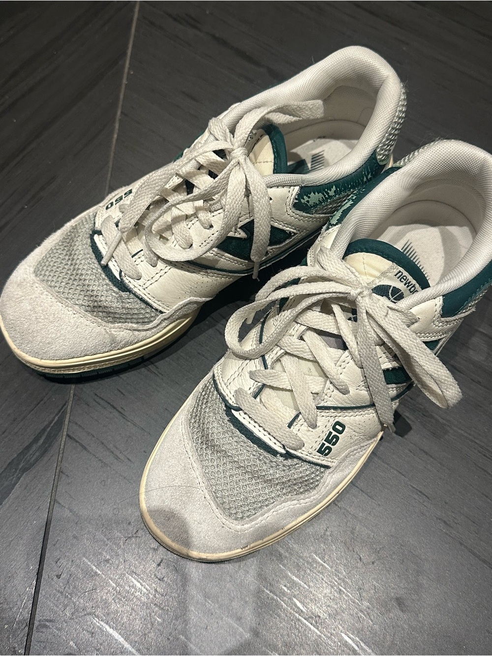 New Balance Women 550 White and Teal Athletic Sneakers